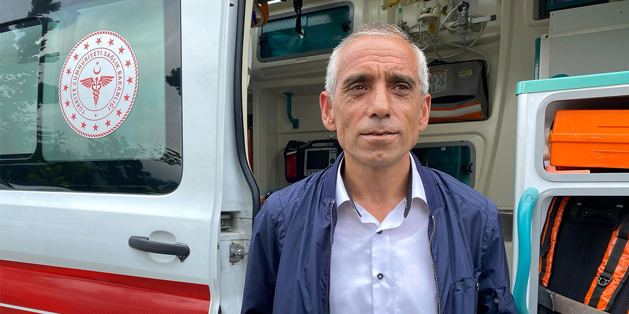 Rize'de Bal Tutan Arıcıya Sağlık Ekipleri Müdahale Etti