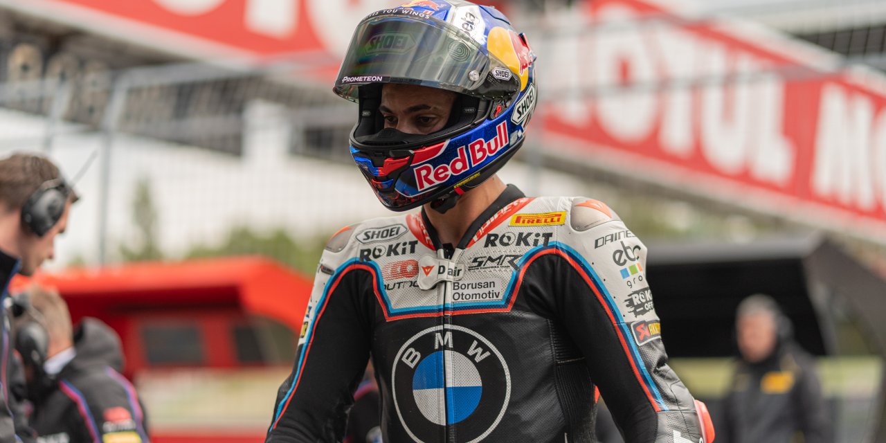 Toprak Razgatlıoğlu, İtalya etabının ilk yarışında zirvede