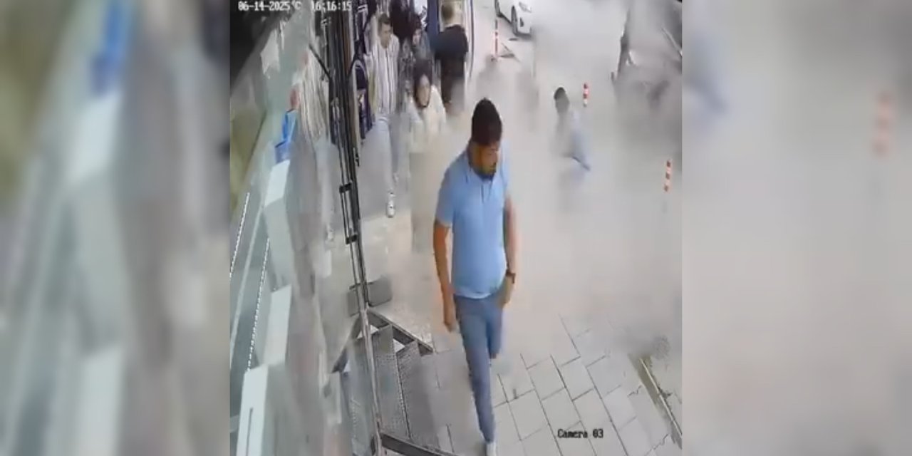 Malatya'da iş makinesi yüklü TIR'ın lastiğinin patlaması kamerada