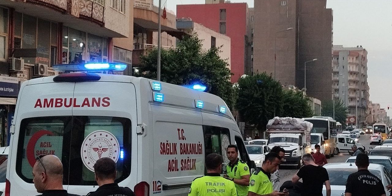 Mardin'de 'Park Yeri' Kavgası; 1'i Ağır 3 Yaralı