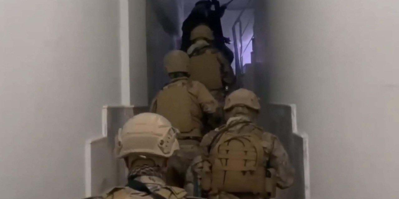 İzmir merkezli 10 ilde DEAŞ operasyonu: 14 gözaltı