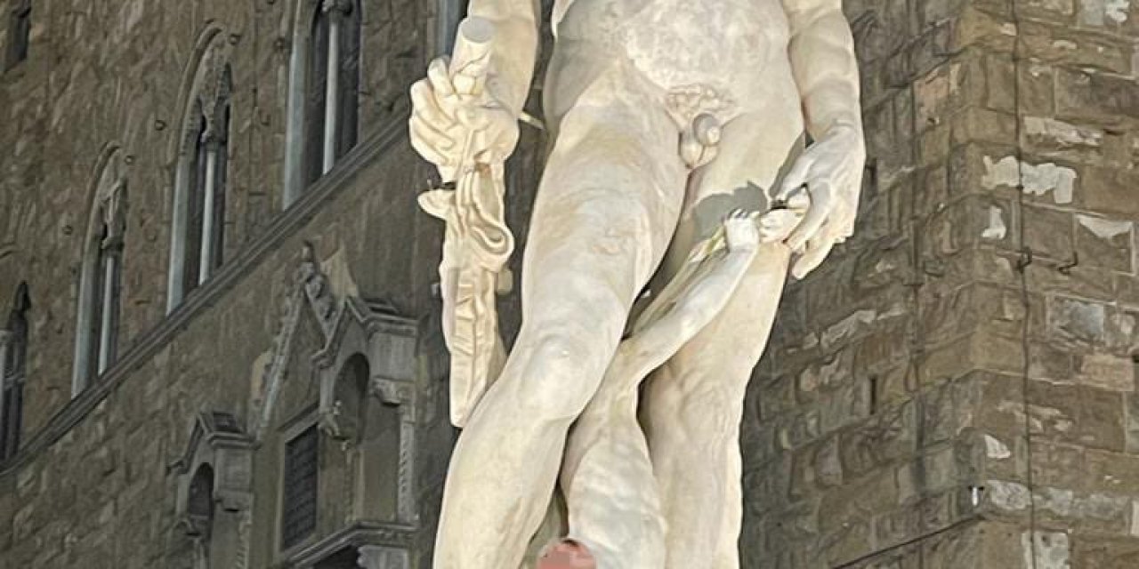 Ünlü Neptün Çeşmesi’ne Zarar Veren Alman Turiste Ceza