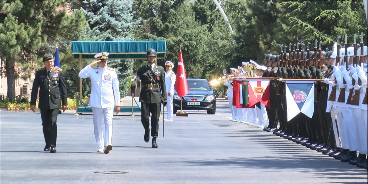 Genelkurmay Başkanı Gürak, Nato Askeri Komite Başkanı İle Görüştü