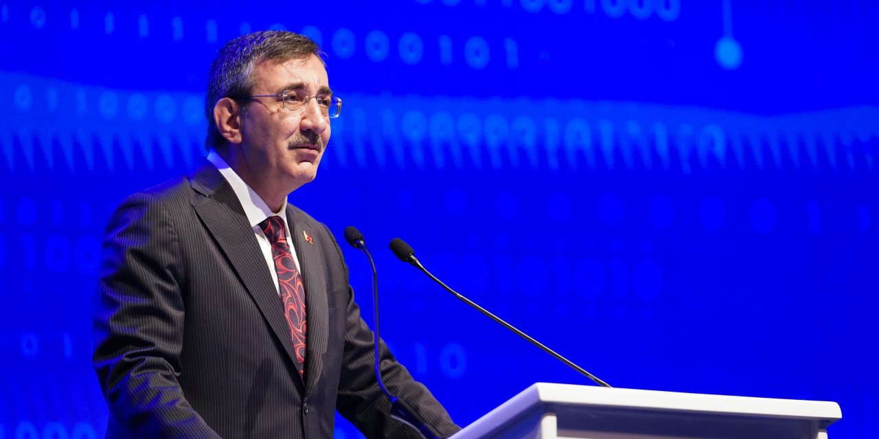 Cevdet Yılmaz: Yapay Zeka İle Eğitimde Fırsat Eşitliği Güçlenecek