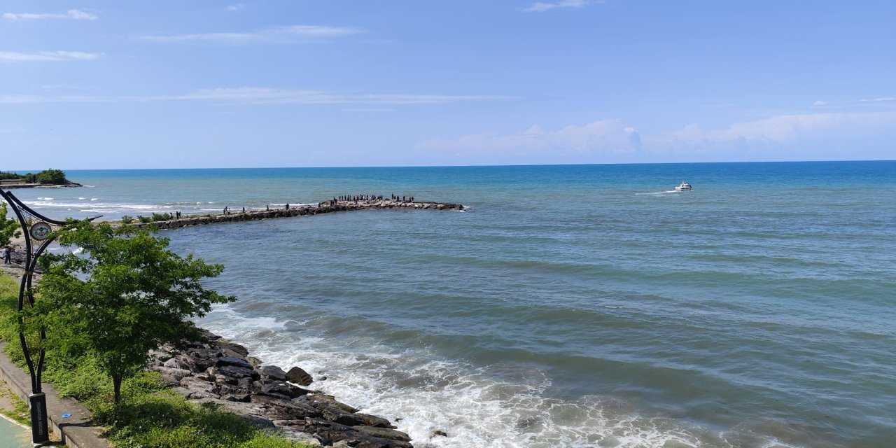 Giresun'da Denize Girmek 2 Gün Yasaklandı