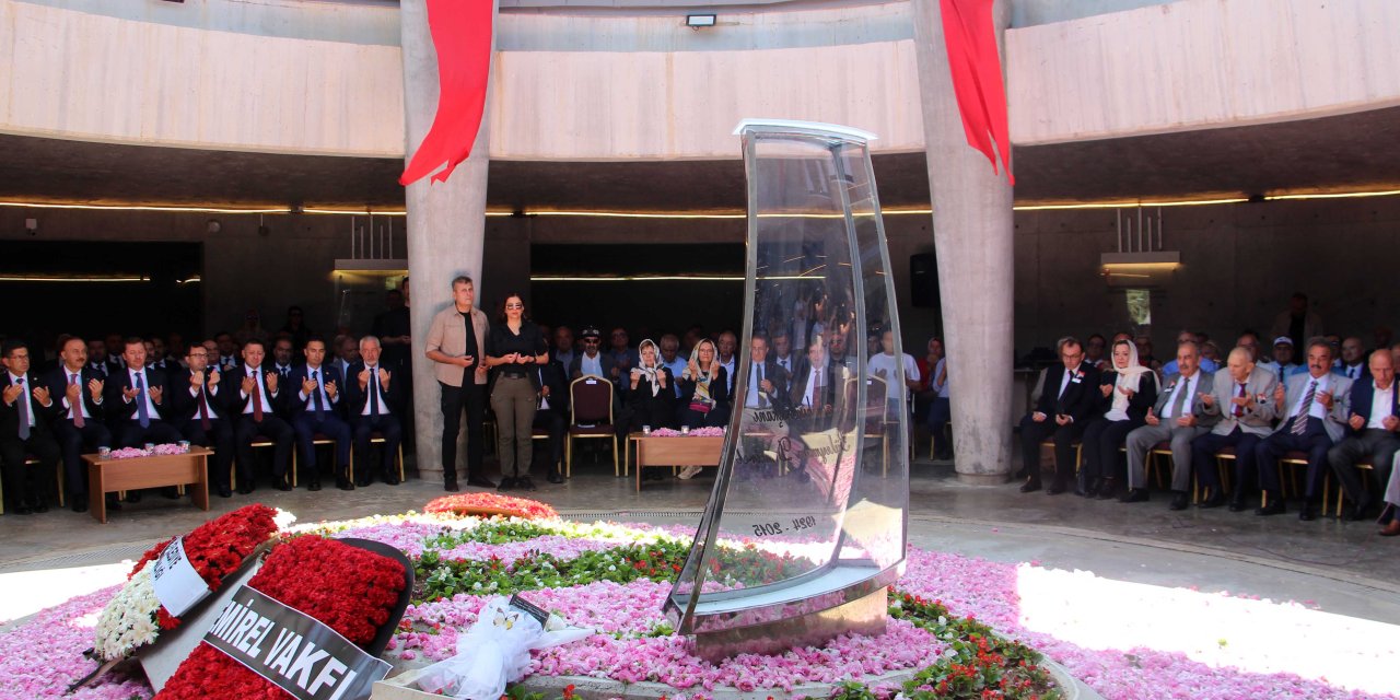 Süleyman Demirel, Ölümünün 10'uncu Yılında Anıldı