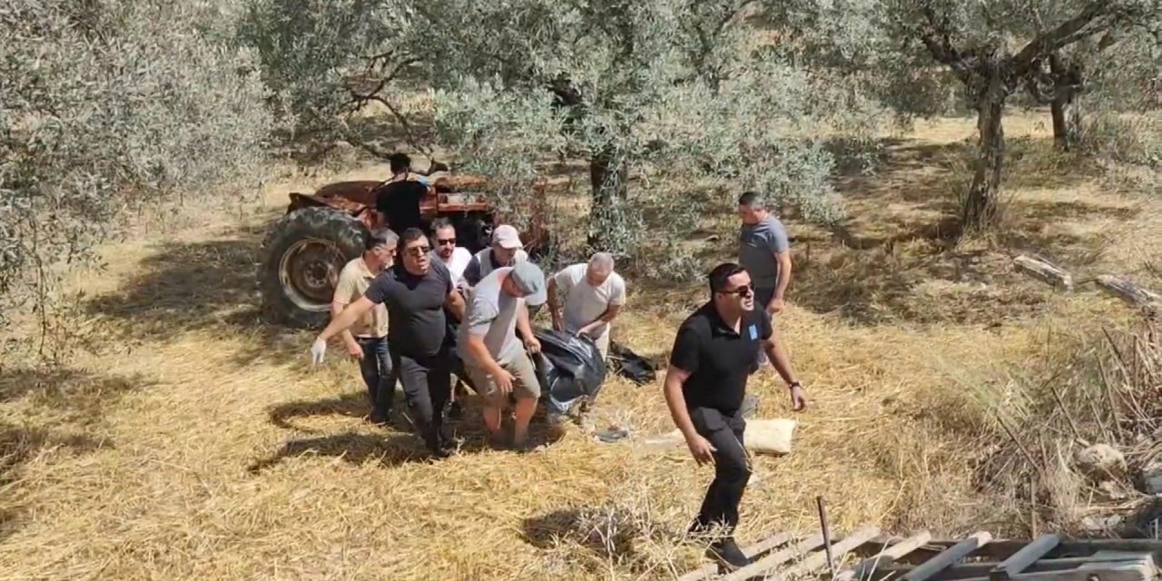 Devrilen traktörün altında kalan sürücü öldü