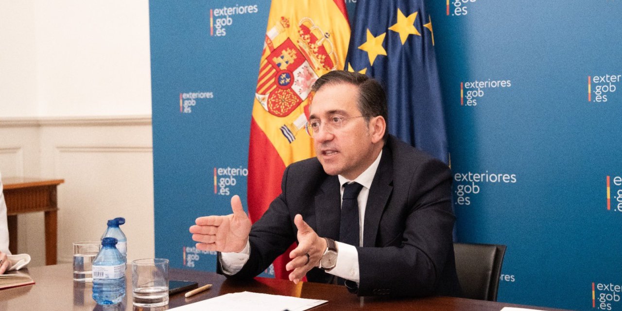 İspanya Dışişleri Bakanı Albares’ten İsrail’e silah ambargosu talebi