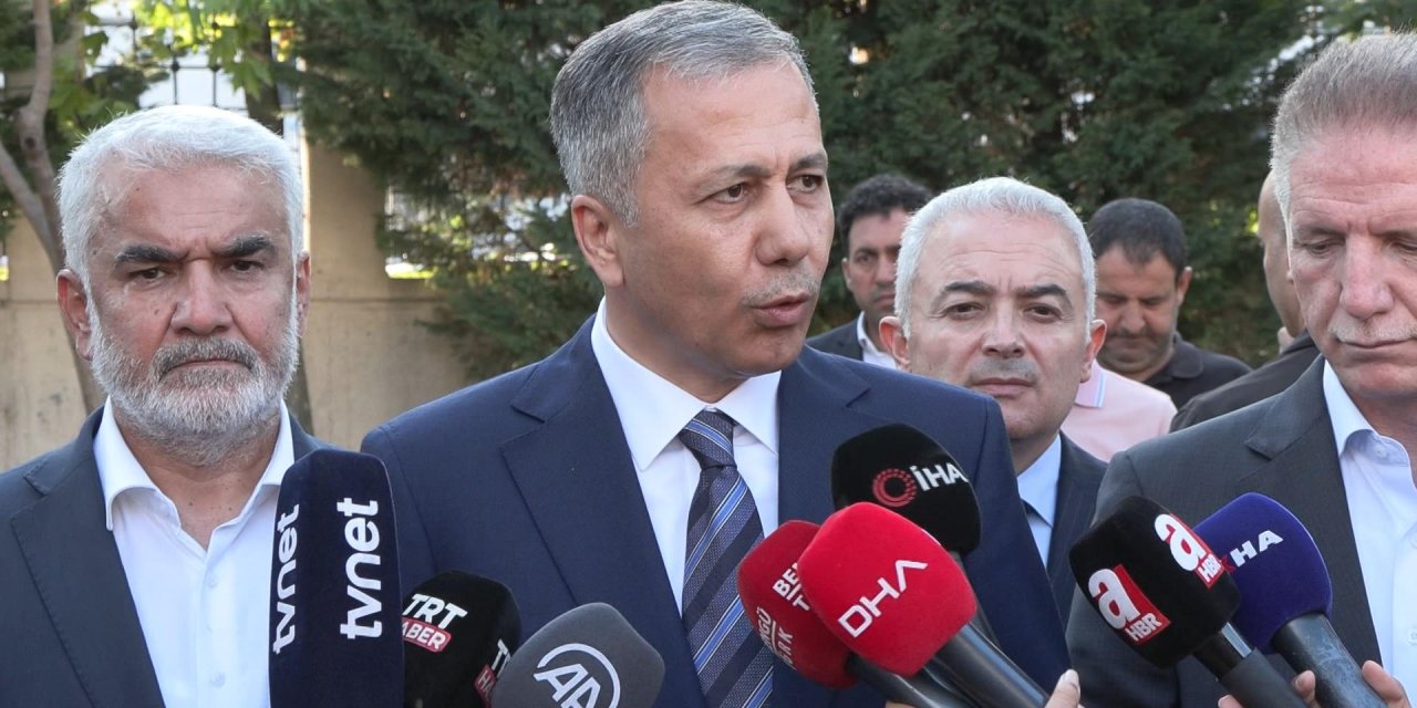 Bakan Yerlikaya Selde Hayatını Kaybeden Yıldız Yurtseven'in Cenazesinde Konuştu