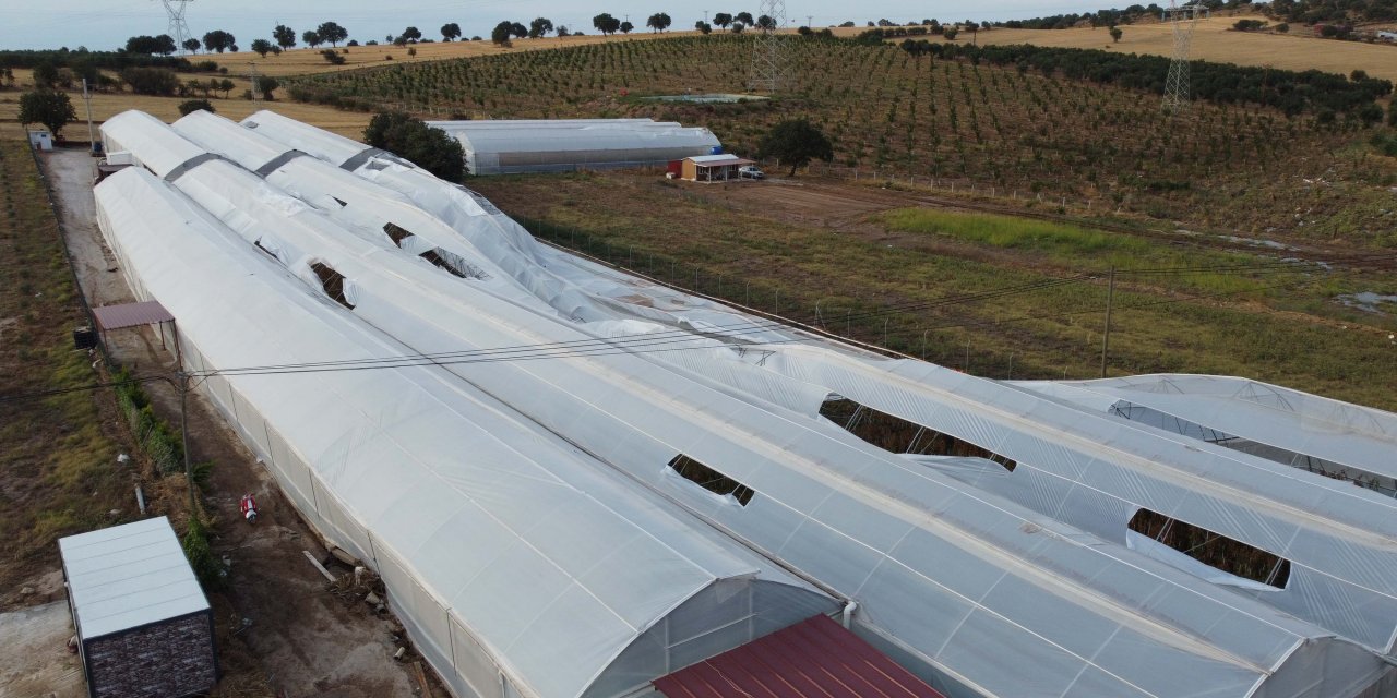 Çanakkale’deki Taşkında Bin 150 Dekar Tarım Arazisi Zarar Gördü