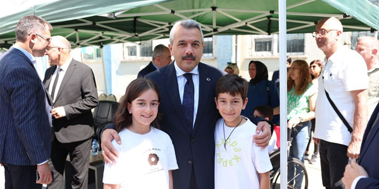 Rize’de 58 bin öğrenci karne heyecanı yaşadı