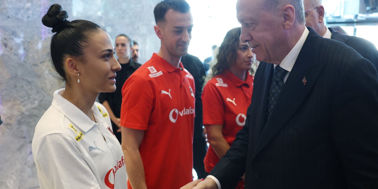 Cumhurbaşkanı Erdoğan Filenin Sultanları'nı kabul etti