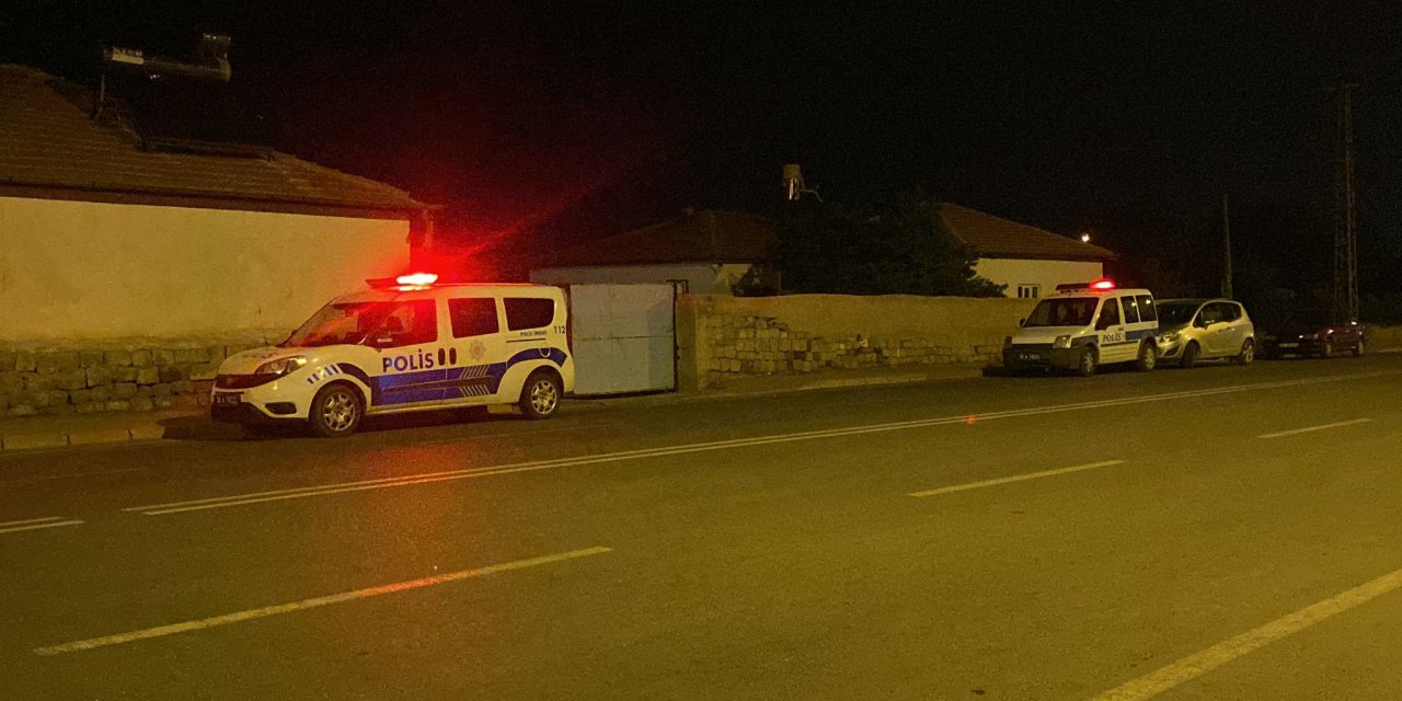 Yolun Karşısına Geçmek İsterken Otomobilin Çarptığı Kadın Öldü