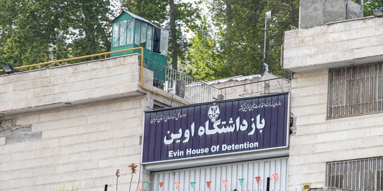 İran’da Devrim Muhafızları Üssü’ne saldırı düzenlendi / Video eklendi