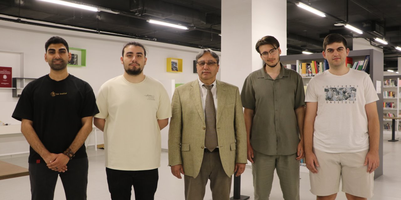 Üniversite Öğrencilerinden Hava Savunma Sistemi