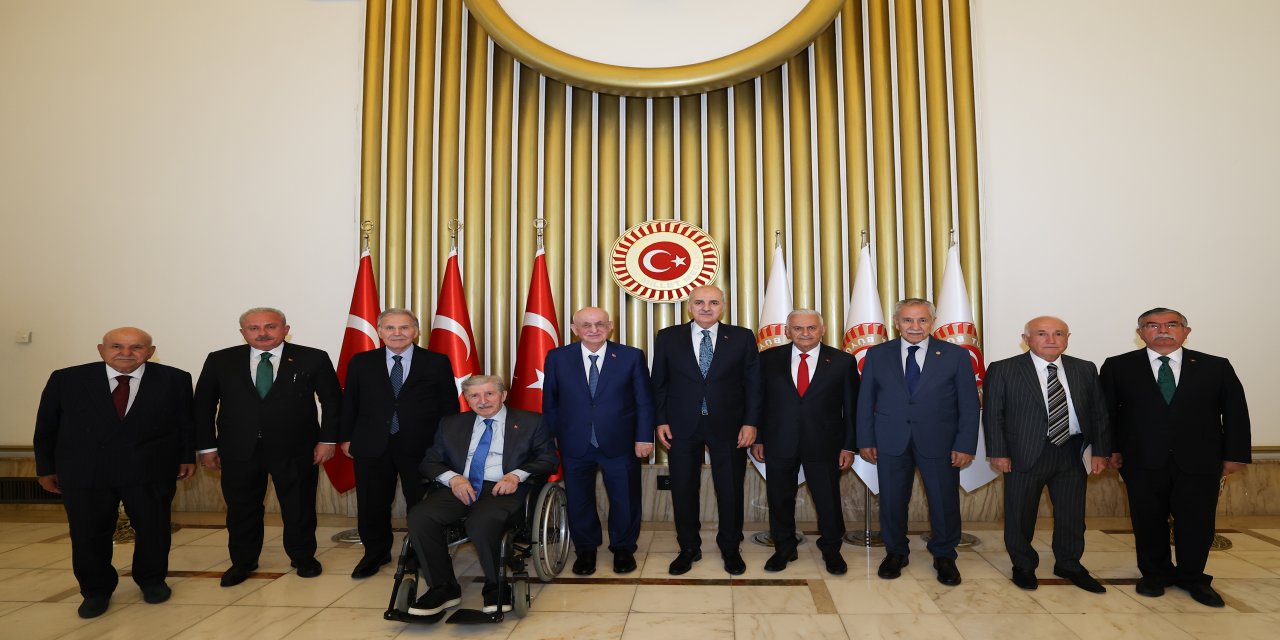 TBMM Başkanı Kurtulmuş, eski meclis başkanlarını kabul etti