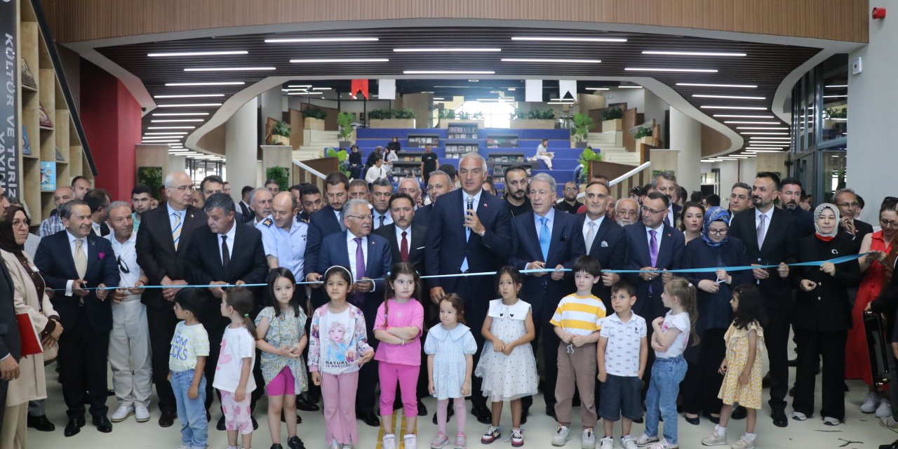 Bakan Ersoy, Yozgat'ta belediye başkanları ile toplantı yaptı (2)