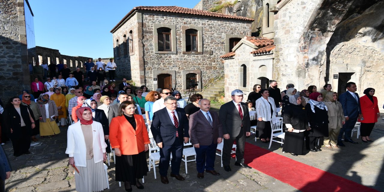 Başkan Genç: “Trabzon’dan Dünyaya Filistin için sanatla ses verildi”