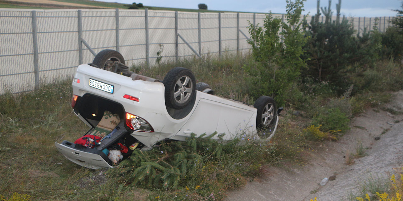 Tokat’ta Otomobil Takla Attı: 4 Yaralı