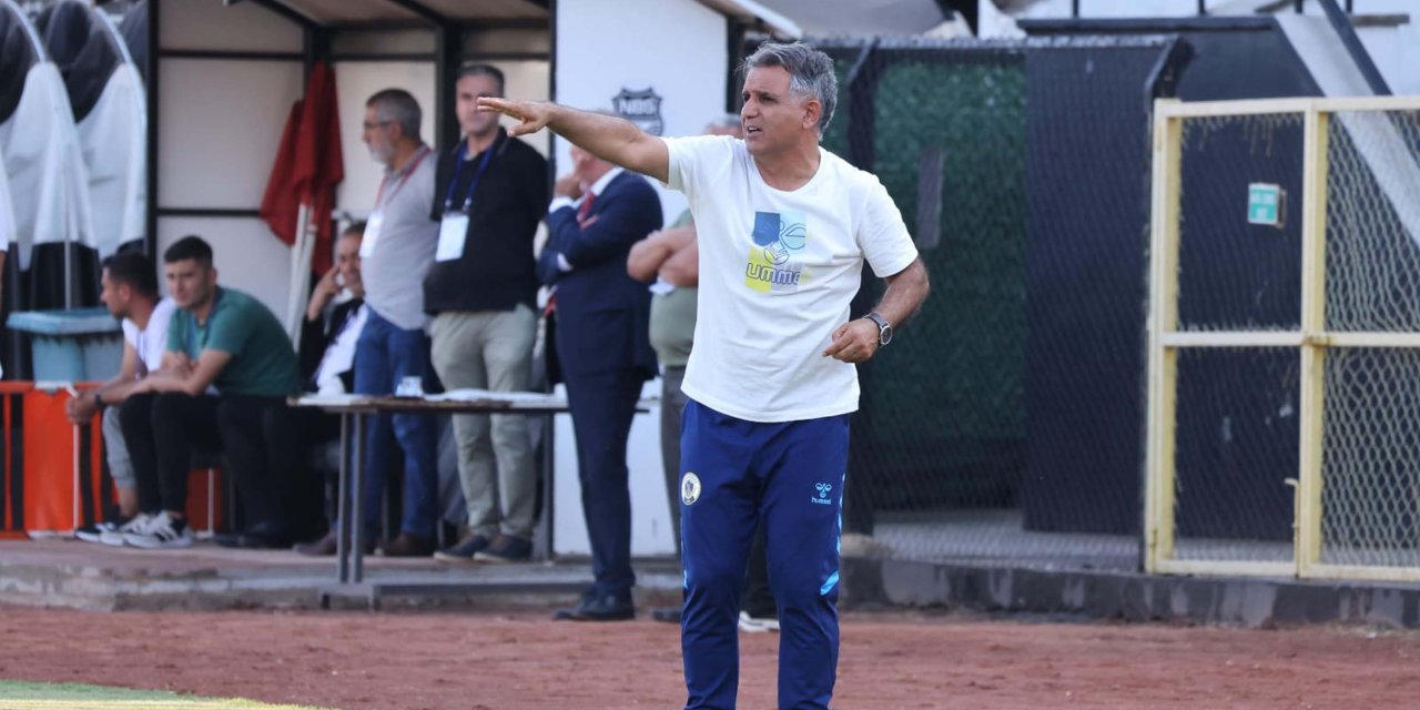 Menemen FK'da Basatemür yol ayrımına geldi