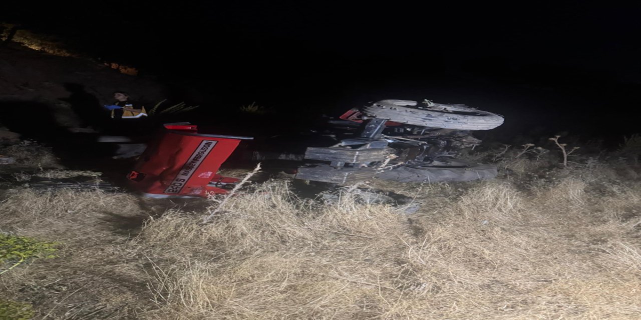 Şarampole devrilen traktörün sürücüsü öldü