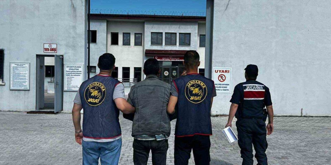 15 yıl hapis cezası bulunan şahıs jandarma tarafından yakalandı