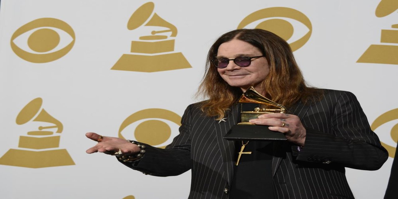 Black Sabbath'ın solisti Ozzy Osbourne 76 yaşında hayatını kaybetti