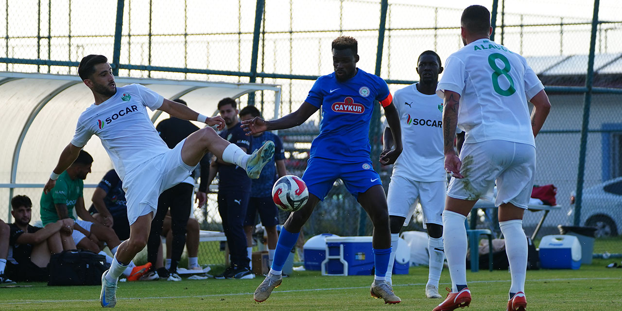 Çaykur Rizespor, Hazırlık Maçında Iğdırspor'a da Yenildi