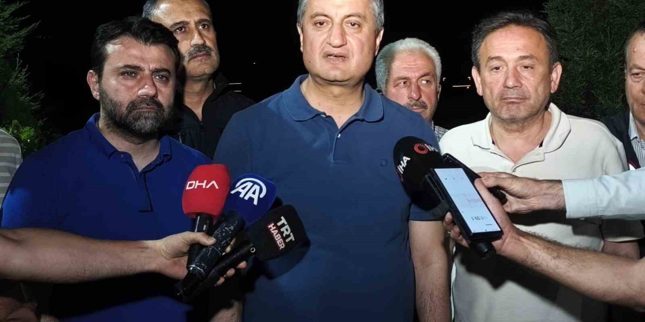Vali Yavuz: "Yangınlar nedeniyle 14 köy tahliye edildi, 613 hane boşaltıldı"