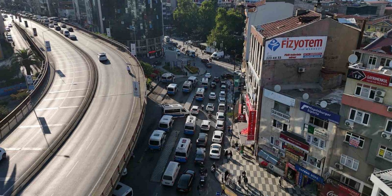 Başkan Genç : "Şehir Trafiğini Rahatlatmak İçin Çalışıyoruz"