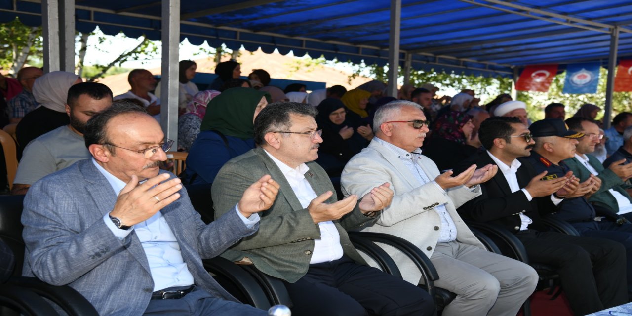 Haçkalı Baba Dualarla Anıldı