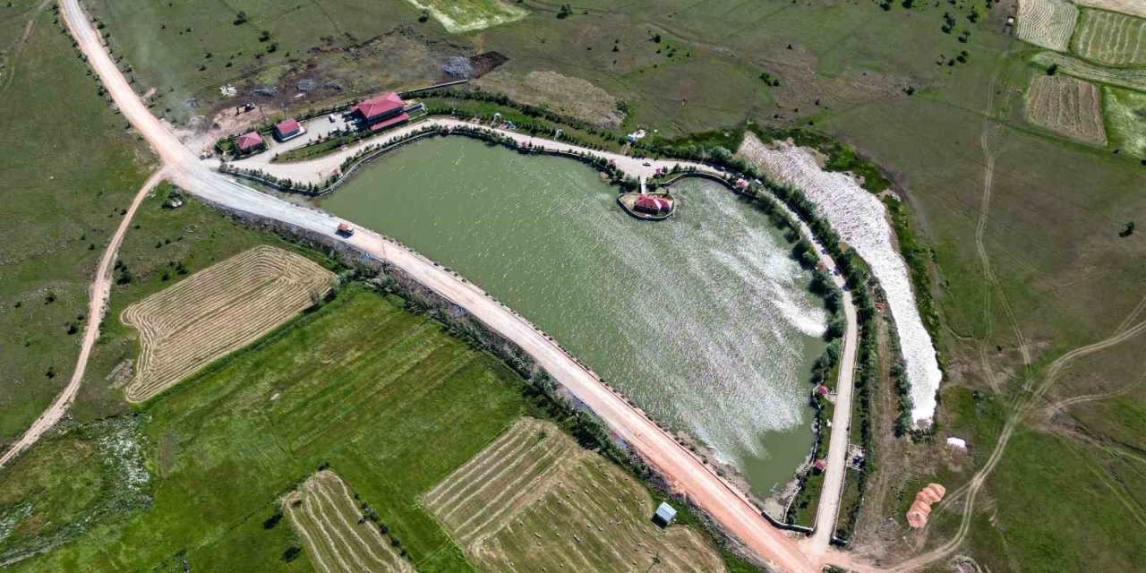 Şehirde kavrulanlar yaylada serinliyor