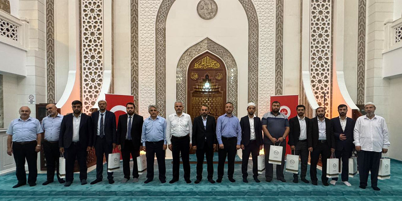 Ayet-Hadis Ezberleme Yarışması Karadeniz Bölge Finali Rize’de Gerçekleşti