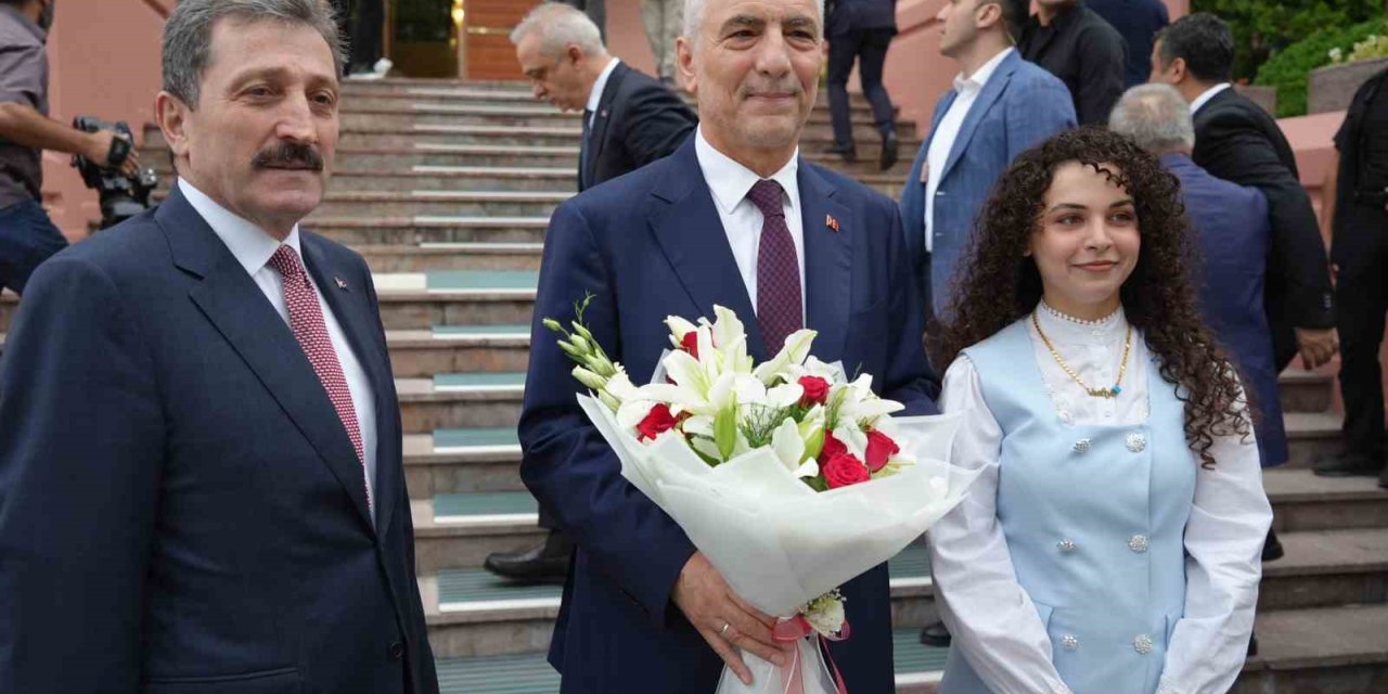 Bakan Bolat Samsun’da