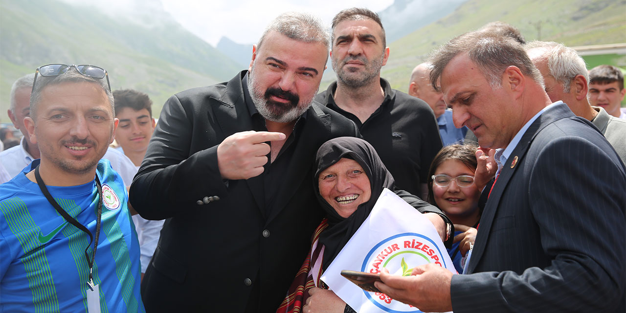 Rize’de “Anzer Yaylası Birlik ve Beraberlik Şöleni” Başladı