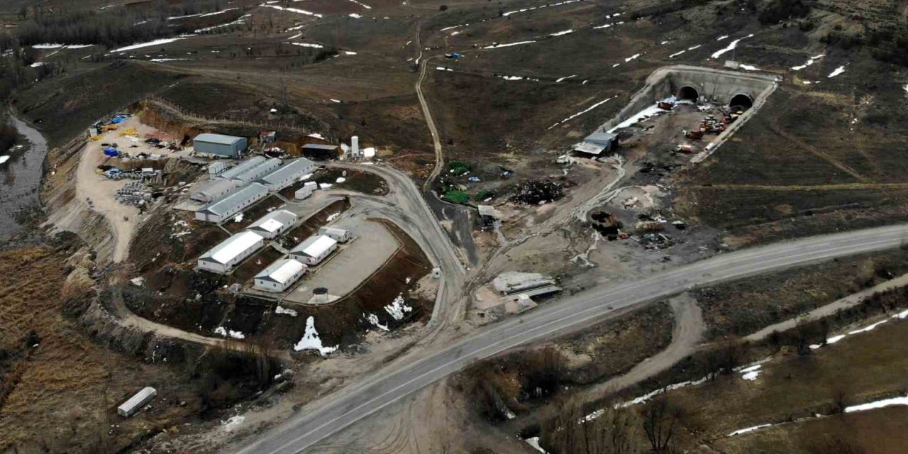 Bayburt Groupta çalışan 100’e yakın işçi işsiz kaldı