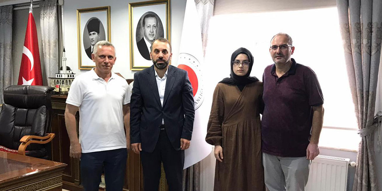 Hafız Öğrenci Aynur Turan’a Rize İl Müftüsünden Tebrik