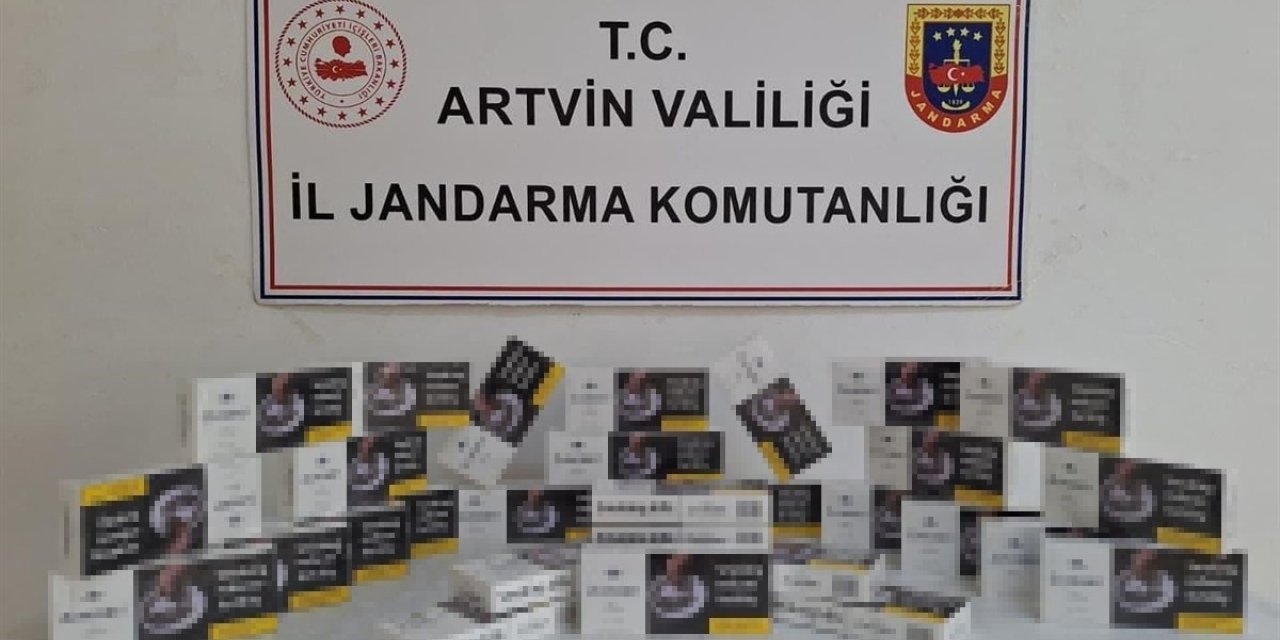 Artvin’de jandarmadan kaçakçılık operasyonu: 9 gözaltı