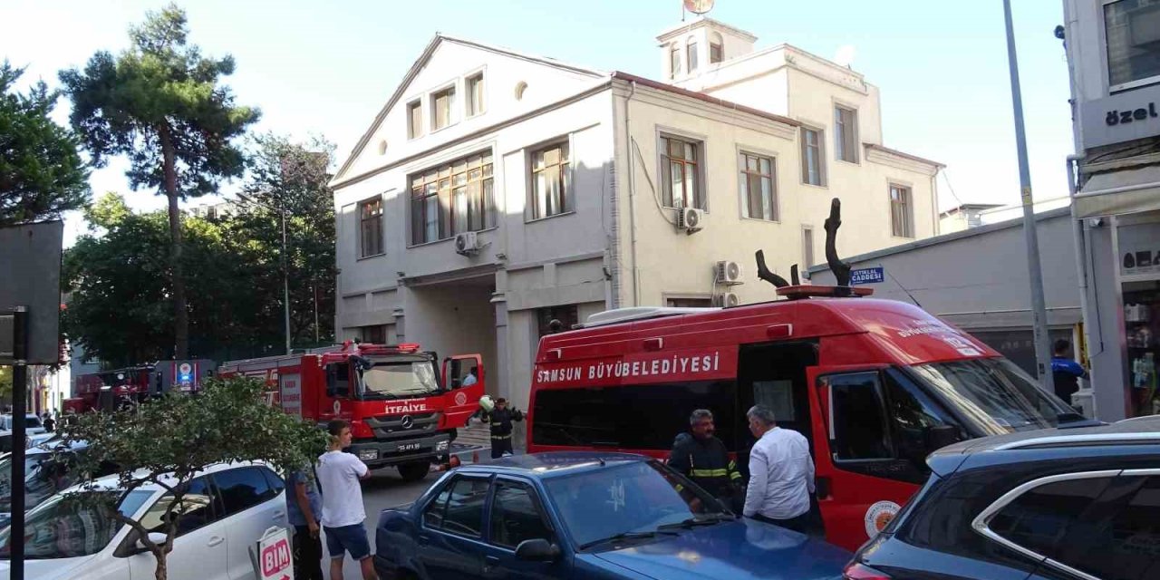 Astsubay gazinosunda yangın paniği