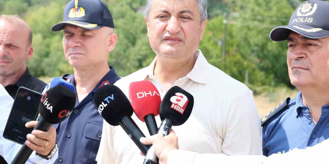 Vali Yavuz, "Orman yangını tek bir noktada devam ediyor’
