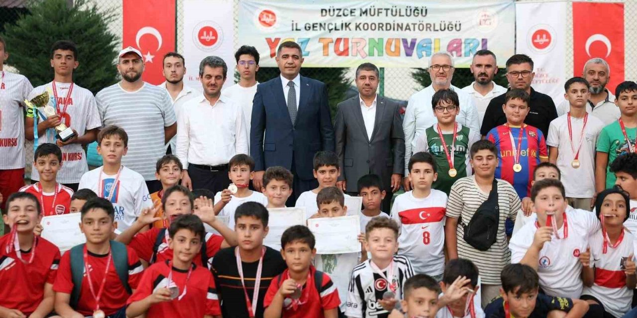 Yaz Kur’an Kursları futbol turnuvası sona erdi