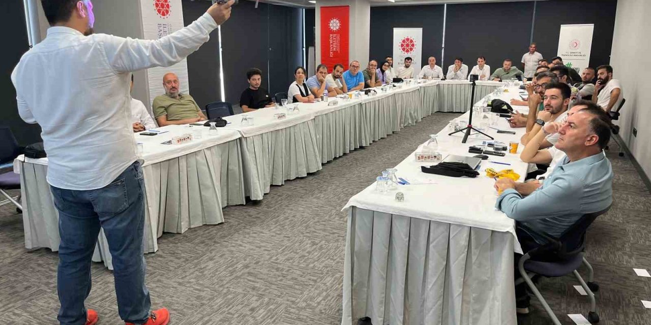 Samsun’da basın mensuplarına dron eğitimi