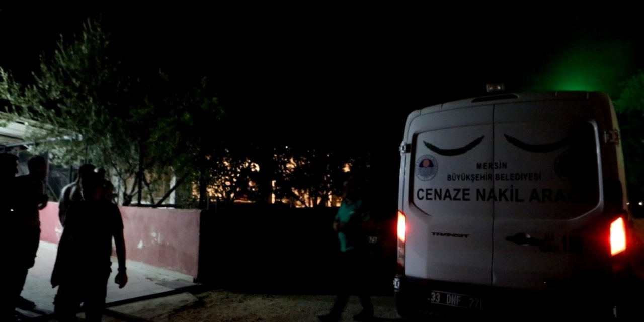 Cinnet Getiren Baba 7 Yaşındaki Oğlunu Öldürüp, İntihar Girişiminde Bulundu (2)- Yeniden