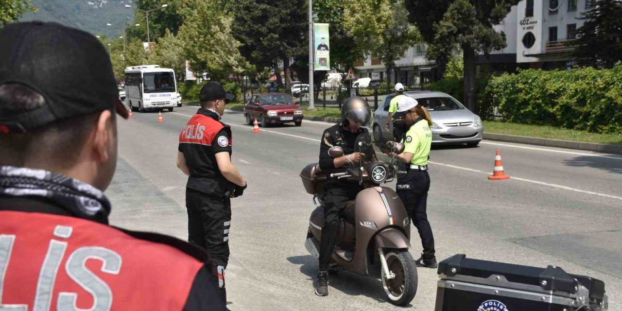 Ordu’da bir haftada 18 binden fazla araç ve sürücüsü denetledi