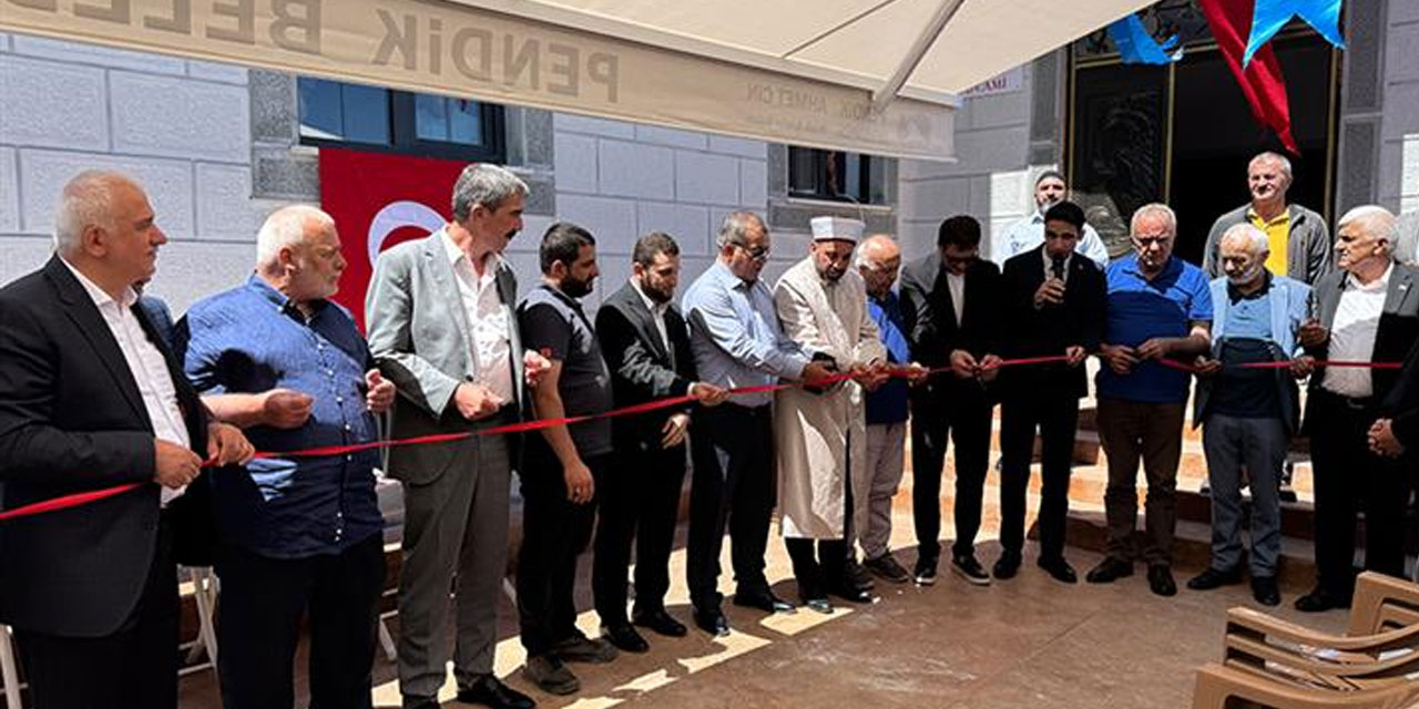 Rize'de Eskice Köyü Camii İbadete Açıldı