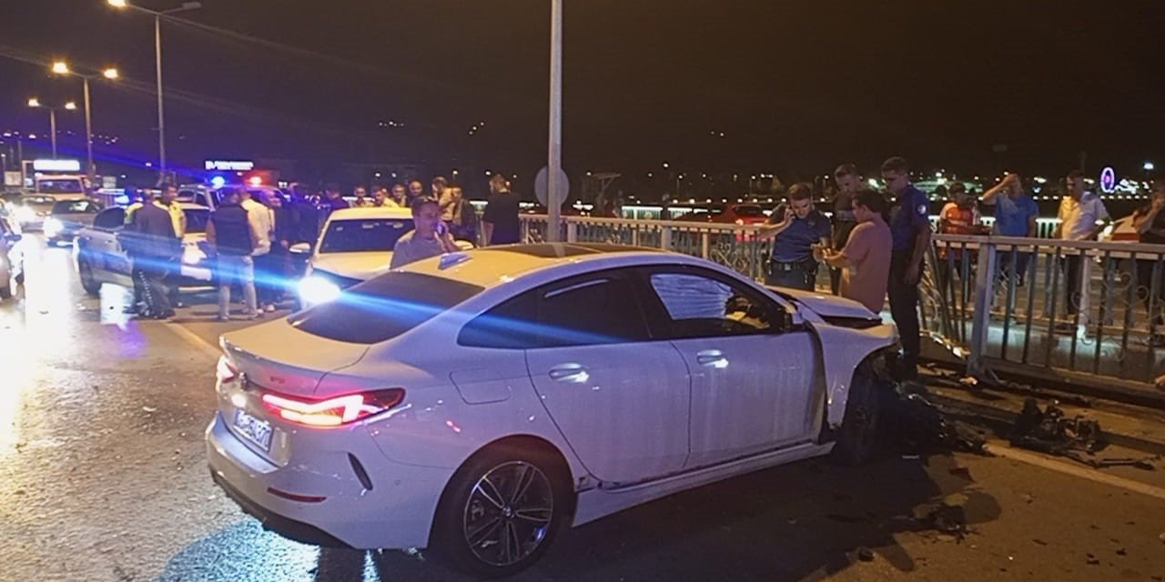 Çaycuma’da araçlara çarpan sürücü olay yerinden kaçtı