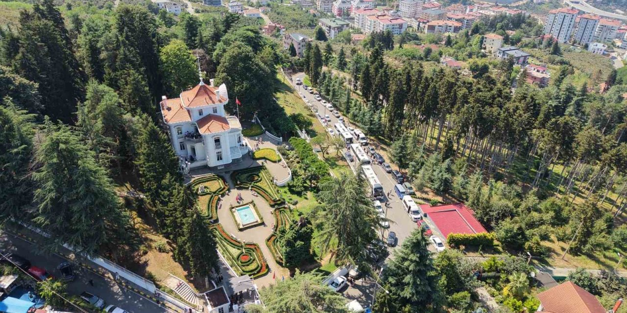 Atatürk’ün vasiyetini yazdığı Atatürk Köşkü’ne ziyaretçi akını