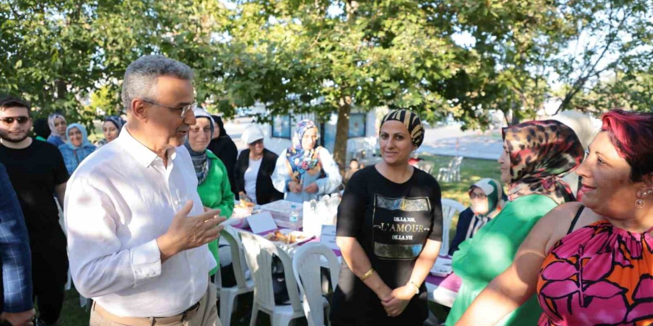 Başkan Kurnaz, mahalle kadın kolları başkanlarıyla buluştu