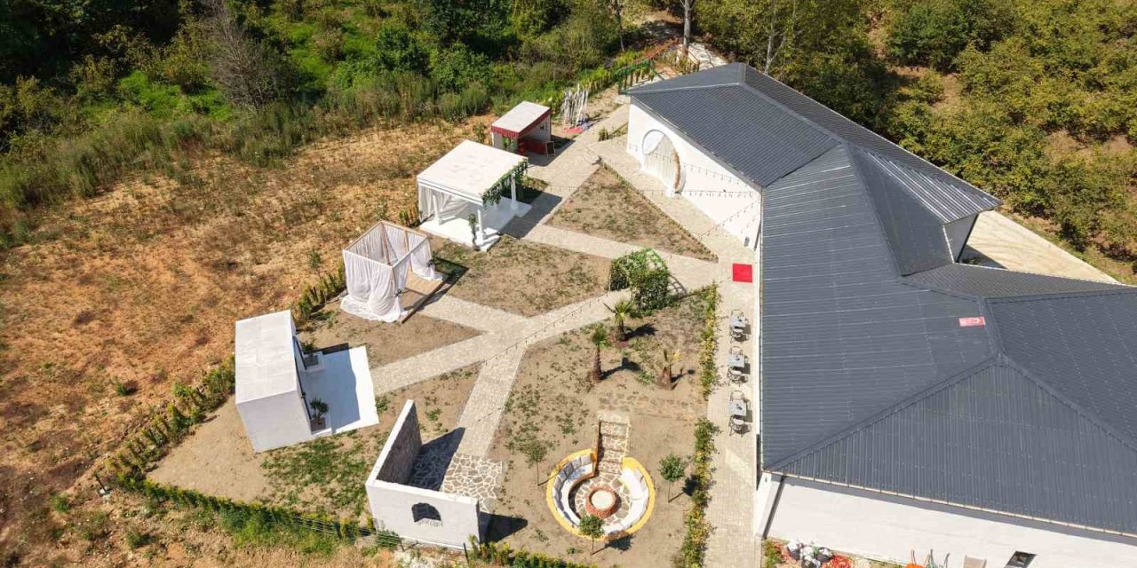 Kafa Kafaya Verdiler, Doğu Karadeniz’in En Büyük Fotoğraf Çekim Platosunu Kurdular