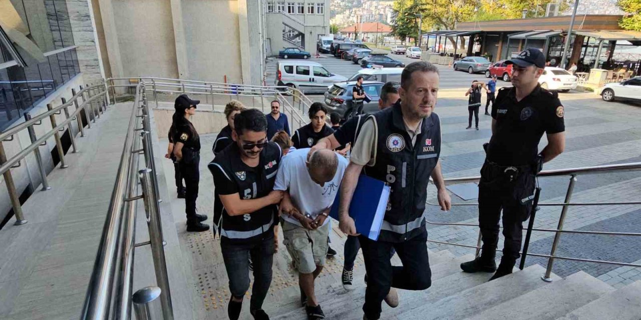 Zonguldak’ta "lüks tatil" vurgunu; 300 kişiyi 15 milyon lira dolandırmışlar